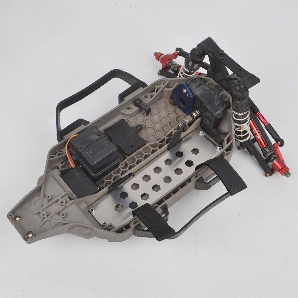 1/10 Traxxas Slash 4X4 Ultimat - Racing Arcade Cabinet incelemesi ve fiyatı